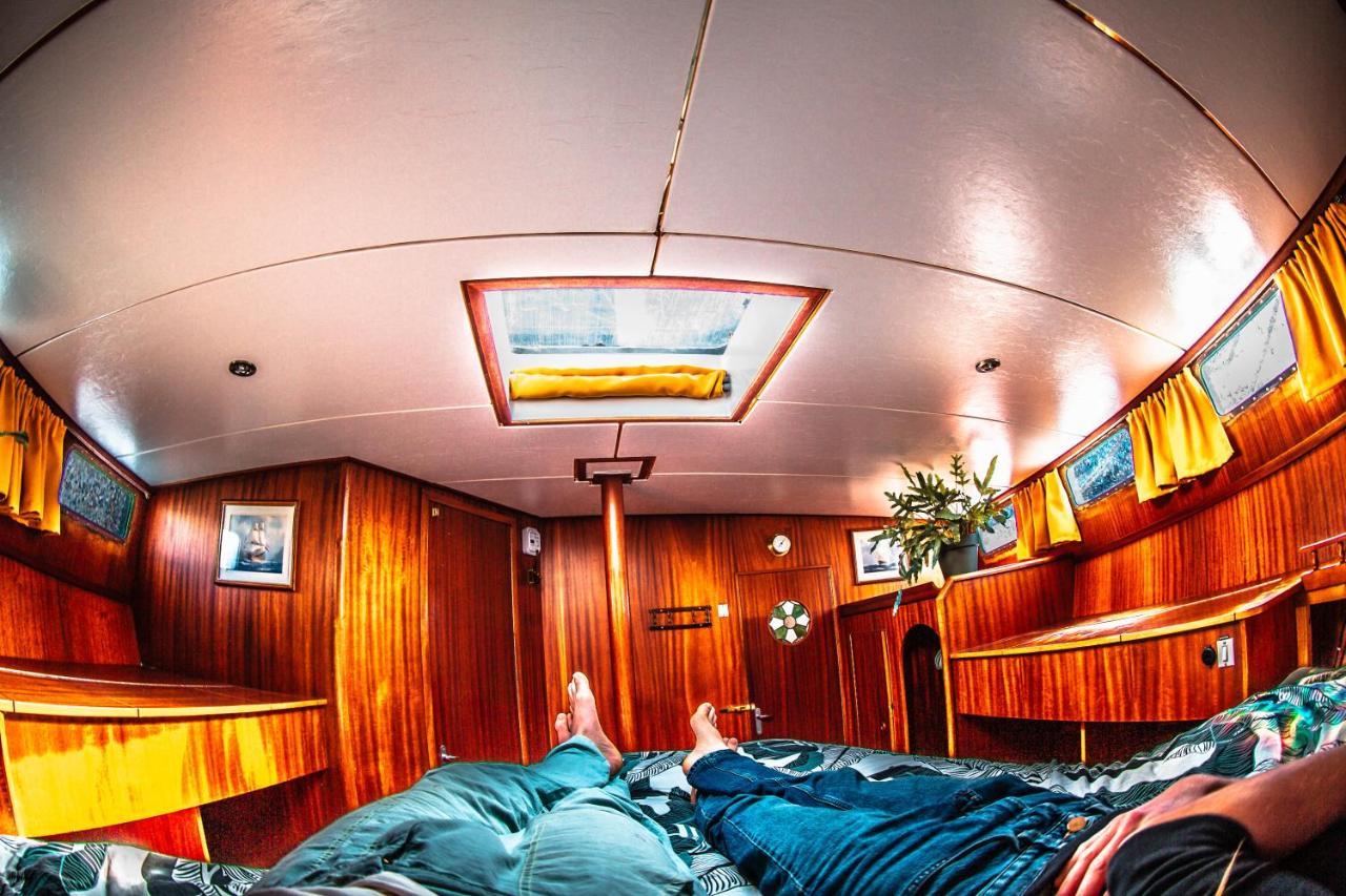 Hotel Zeilschip Lucia à Flessingue Extérieur photo