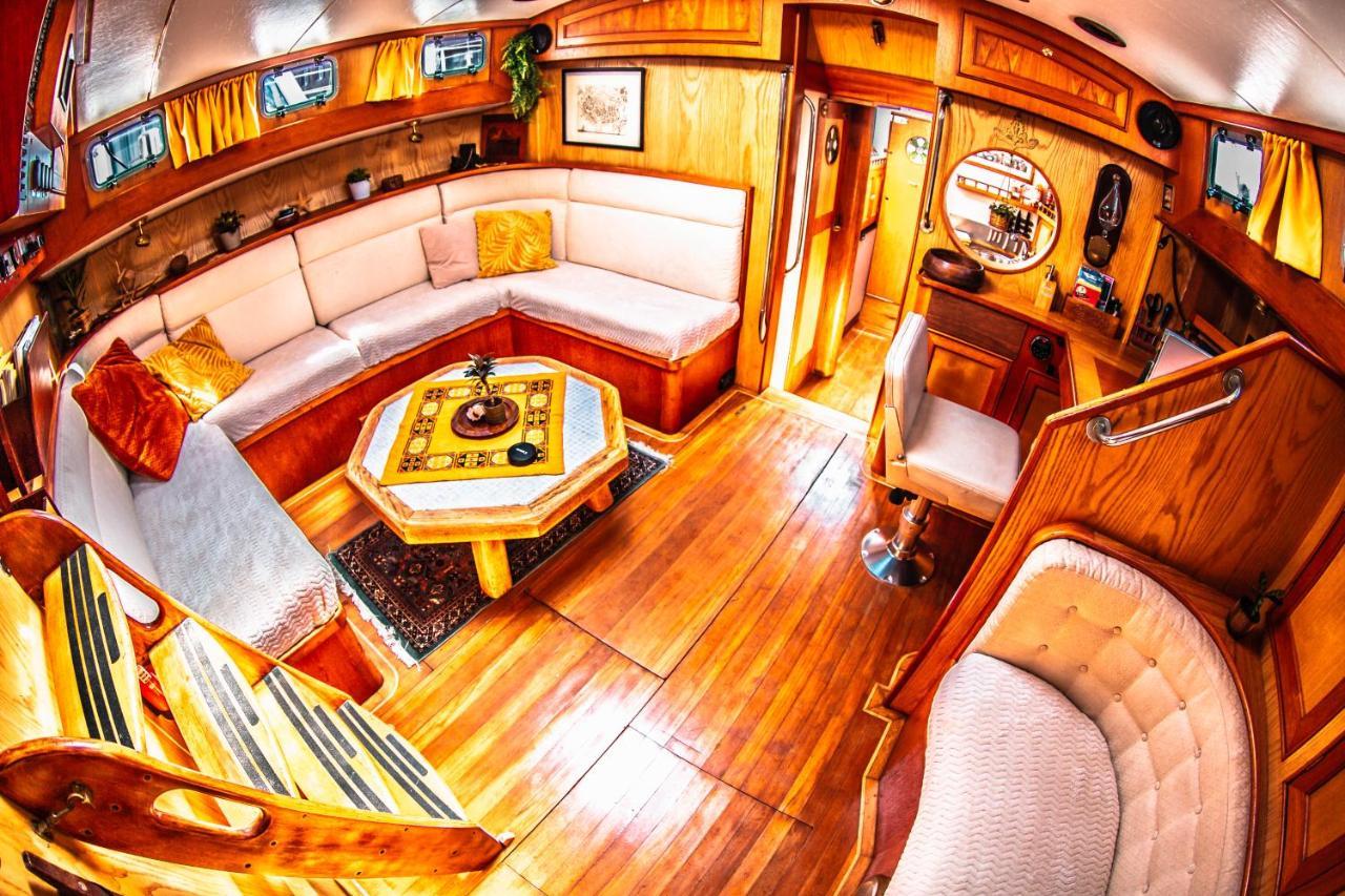 Hotel Zeilschip Lucia à Flessingue Extérieur photo